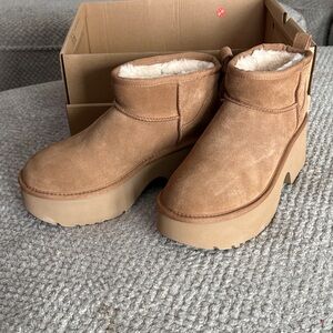 UGG Women's Brown Suede Ultra Mini New Heights